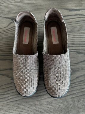 BareTraps Brown Woven Slip-On Wedges